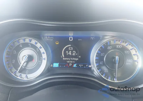 2016 Chrysler 300C z USA, uszkodzony, nr VIN 2C3CCAEG9GH151719